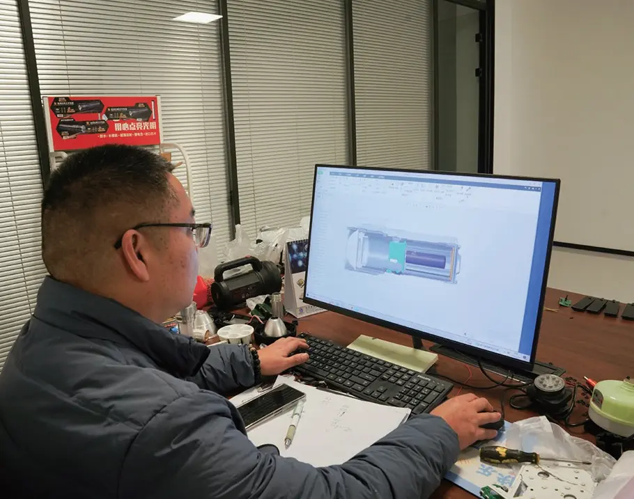 Costruire le capacità principali della catena di fornitura per l’illuminazione esterna a LED